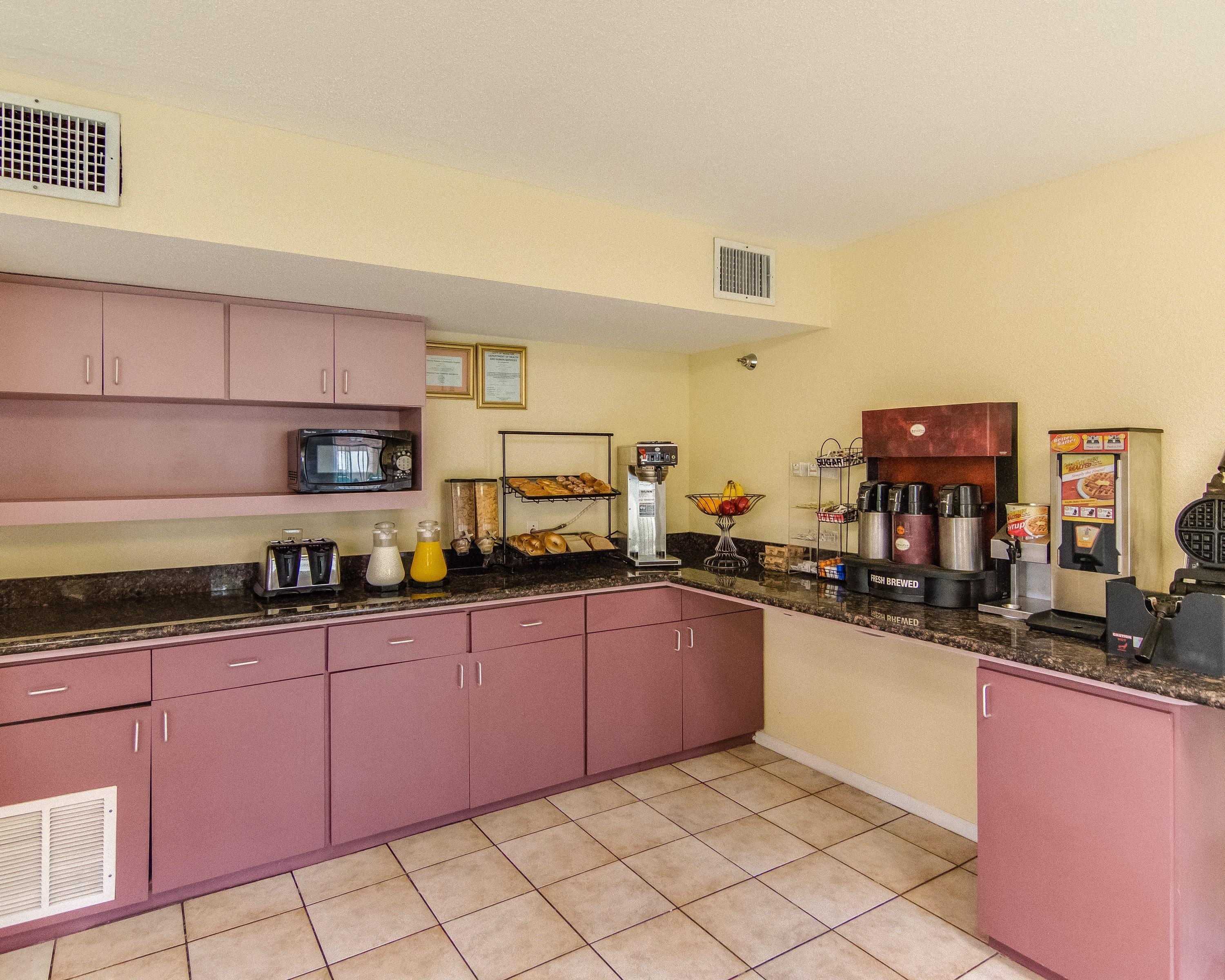 Rodeway Inn & Suites Hwy 290 Nw Houston Extérieur photo