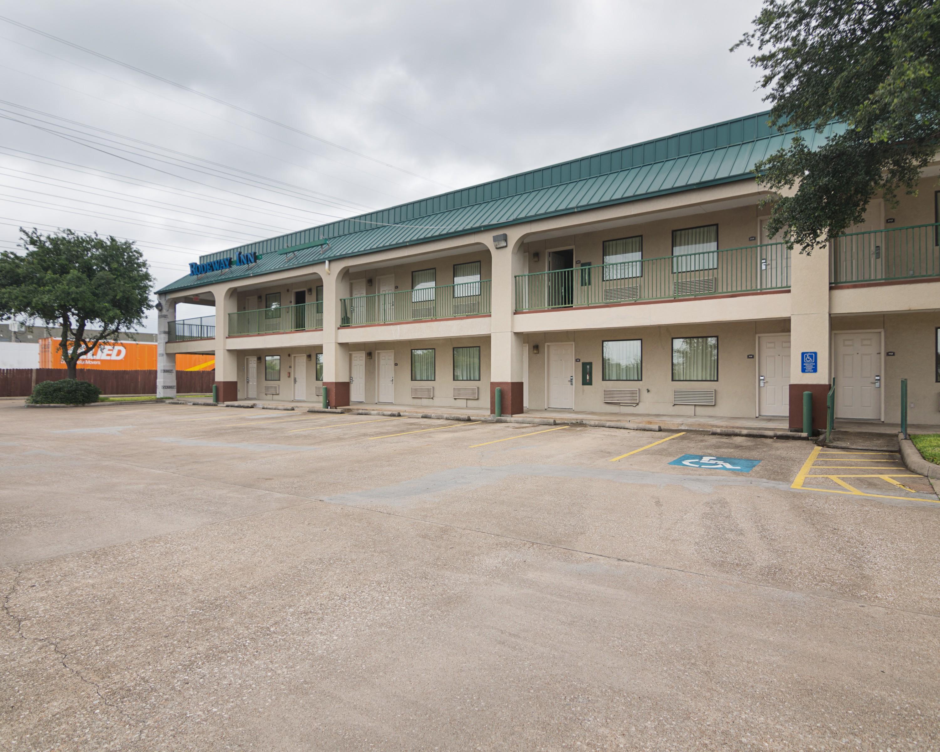 Rodeway Inn & Suites Hwy 290 Nw Houston Extérieur photo