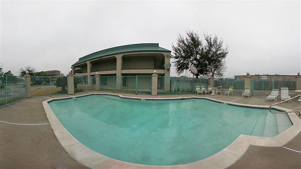 Rodeway Inn & Suites Hwy 290 Nw Houston Extérieur photo